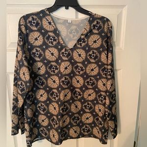 Large shirt. Worn a handful of times.